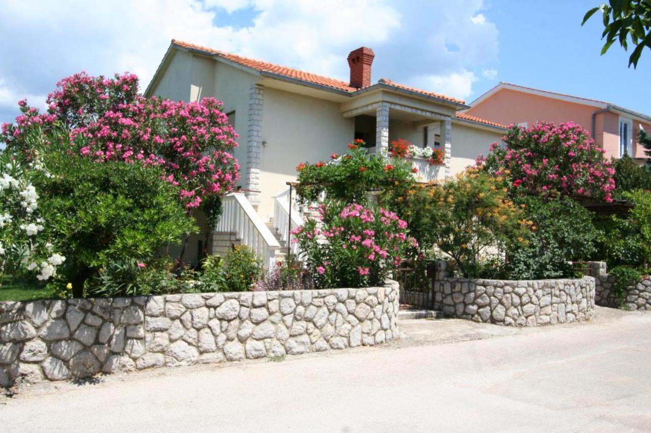 Apartments Grskovic G. Setaliste Šilo 外观 照片